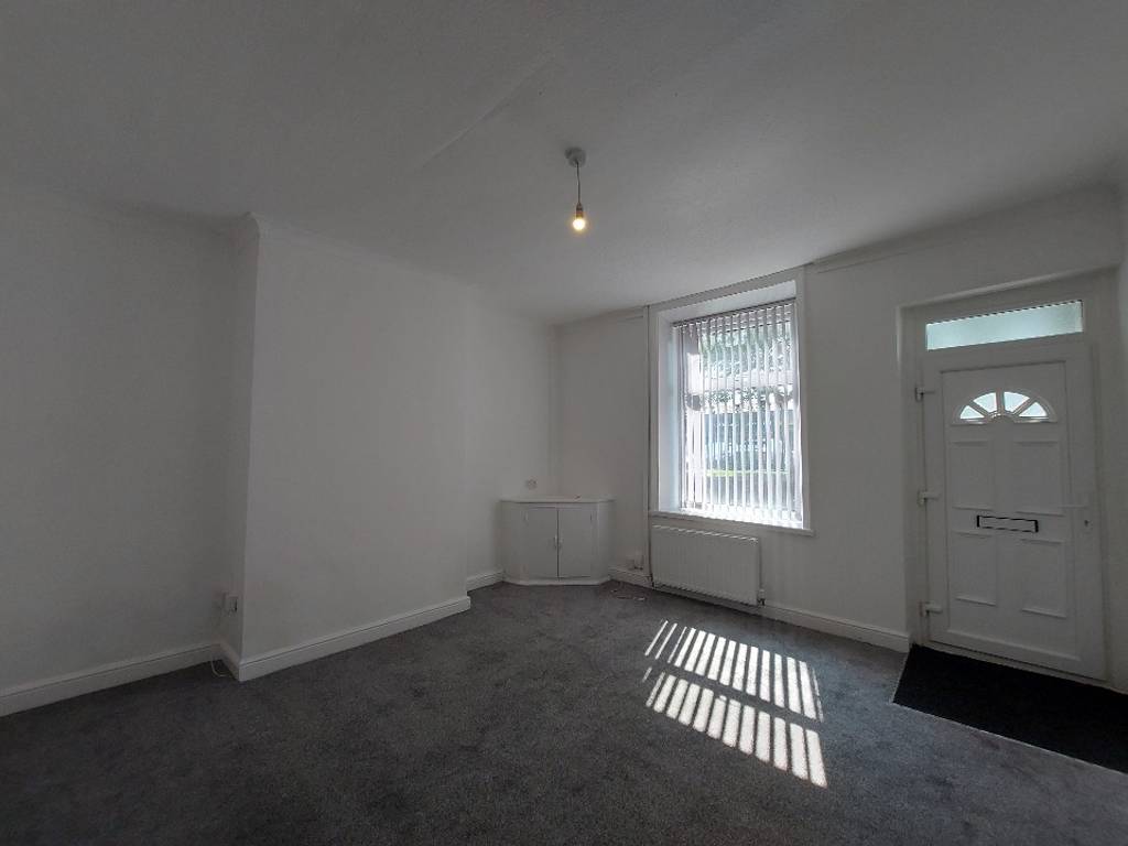 Dean Street, Burnley, BB11 4AD