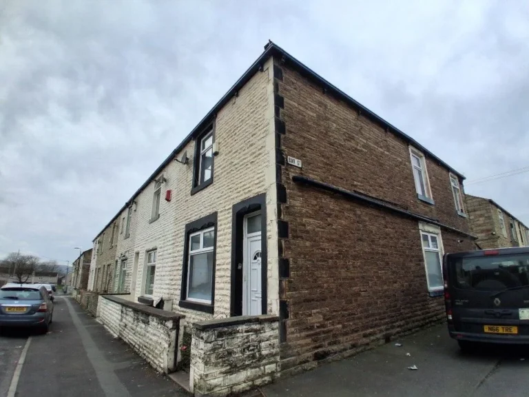 24 Cleaver Street, Burnley