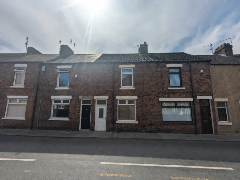 9 Gibson Street, Close House