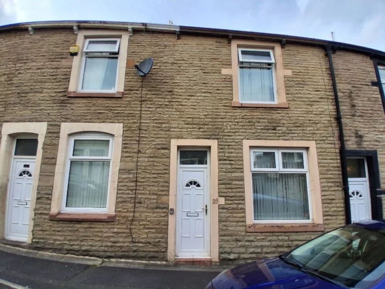 25 Sackville Street, Brierfield